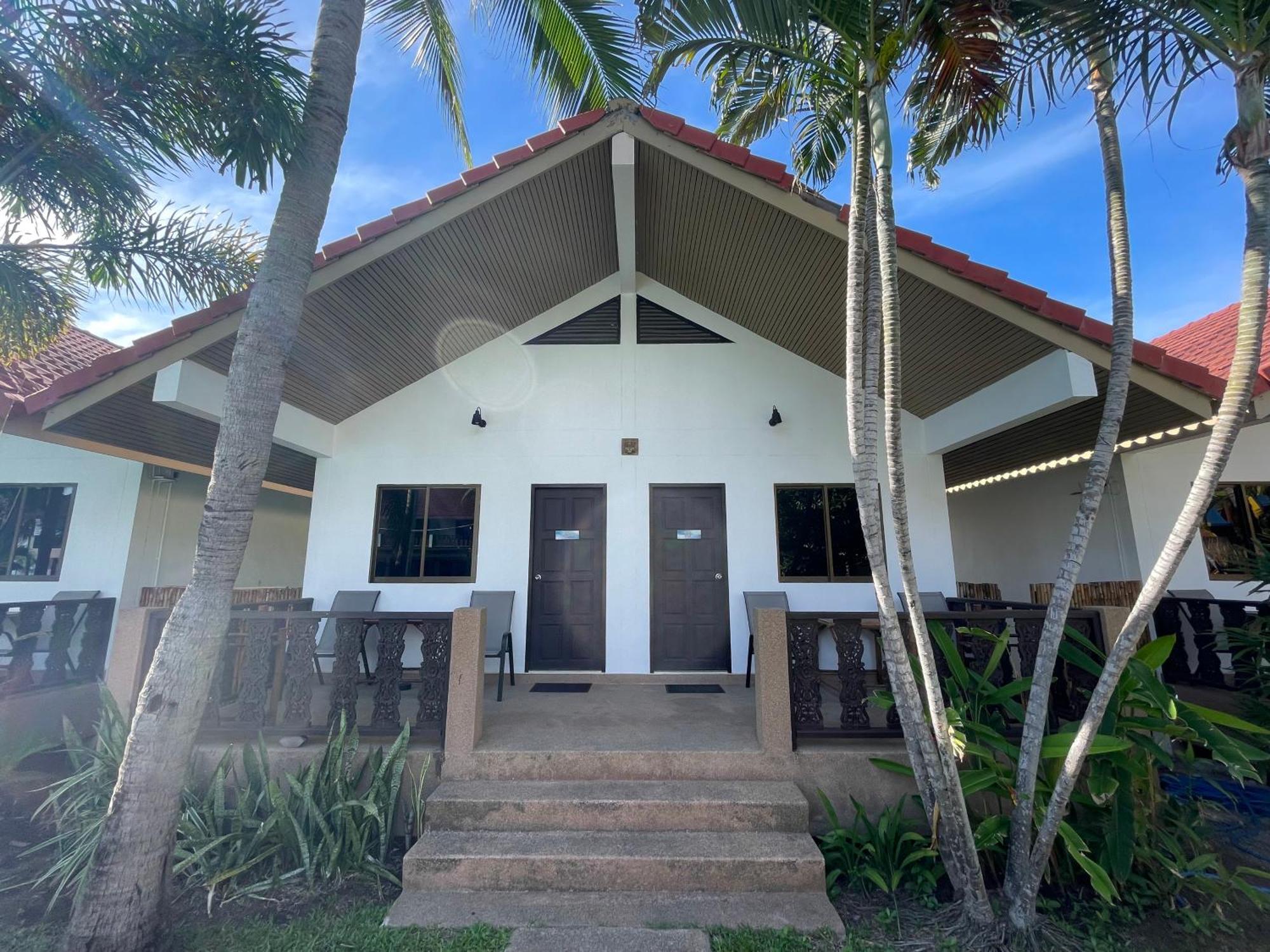 Dolphin Bay Beach Resort Sam Roi Yot Ngoại thất bức ảnh